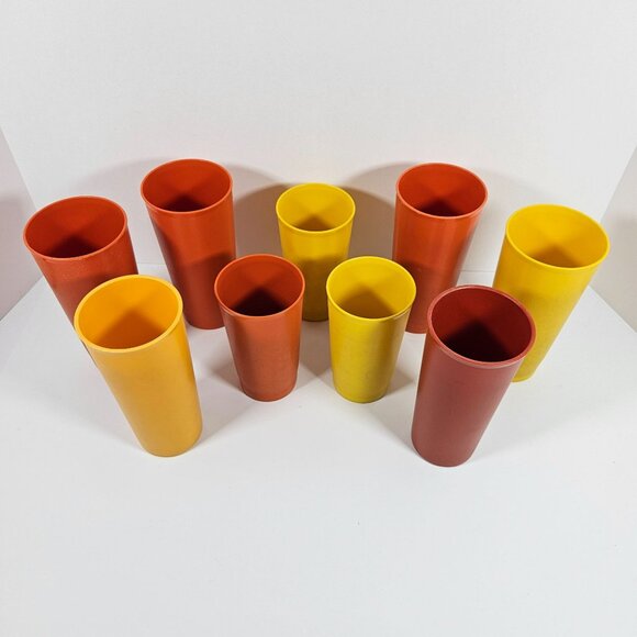 Vintage Tupperware Tumblers Lot Of 9 Yellow & Orange Tall Cups 3 sizes - Picture 9 of 9